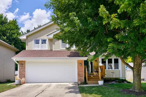5029 Wistful Vista Dr, West Des Moines, IA 50265