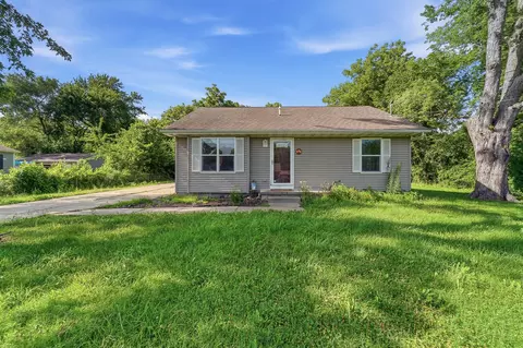 346 E Titus Ave, Des Moines, IA 50315
