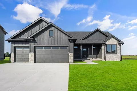 2908 NW Fairfield Ct, Ankeny, IA 50023