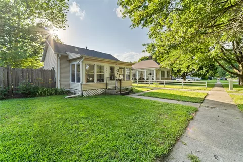 1221 Carroll St, Boone, IA 50036