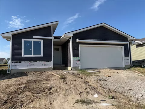 1648 NW Savannah Dr, Ankeny, IA 50023
