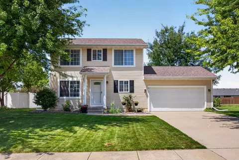 410 SE Cardinal Ln, Waukee, IA 50263