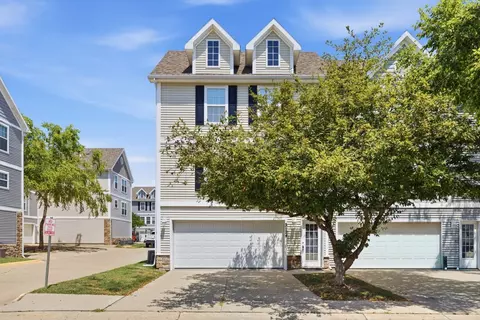 3124 SW Arlan Ln, Ankeny, IA 50023