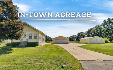 602 SE 2nd St, Melcher Dallas, IA 50163