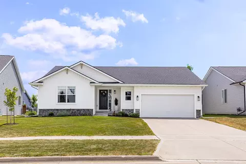 3624 NE Winding Trail Dr, Ankeny, IA 50021