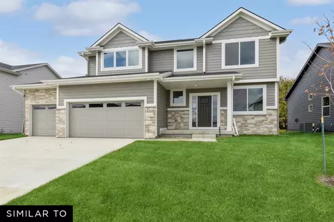722 NE Crossing Oaks Dr, Ankeny, IA 50021