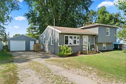 717 Phillips St, Polk City, IA 50226