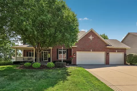 3701 150th St, Urbandale, IA 50323