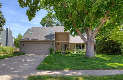801 52nd Pl, West Des Moines, IA 50265
