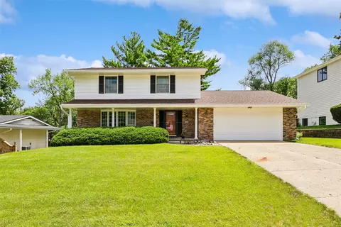 1237 20th St, West Des Moines, IA 50265