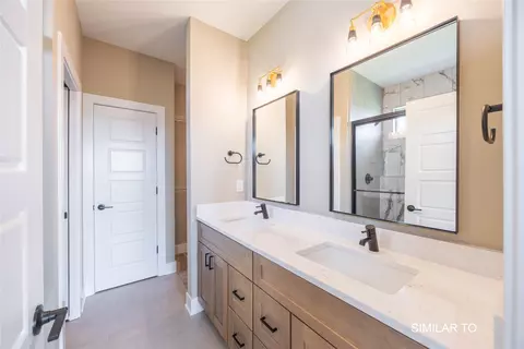Bath - 2702 Ponte Pl, Adel, IA 50003 photo 3 of 5