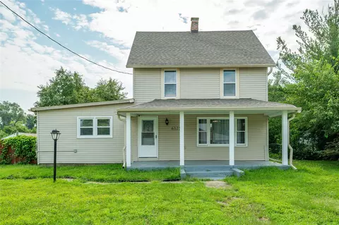 6325 NW 56th St, Johnston, IA 50131