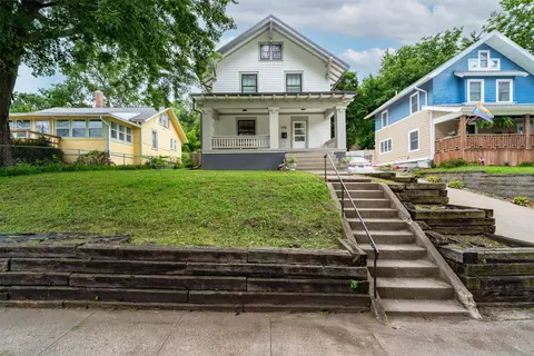 650 27th St, Des Moines, IA 50312