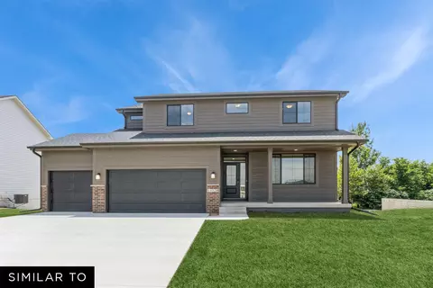 1217 SW 18th Ct, Grimes, IA 50111