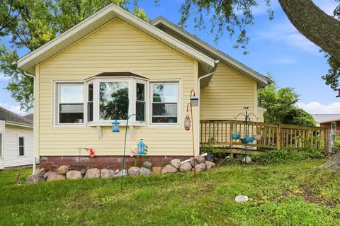 106 W Mckinney St, Runnells, IA 50237