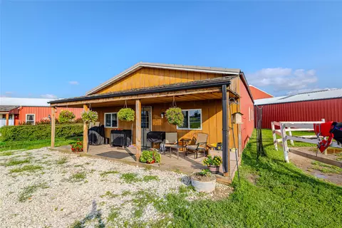 Exterior - 3254 White Pole Rd, Stuart, IA 50250 photo 1 of 5