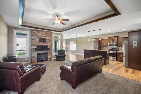 1634 NW Reinhart Dr, Ankeny, IA 50023