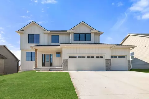 1309 Lincoln Ct, Norwalk, IA 50211