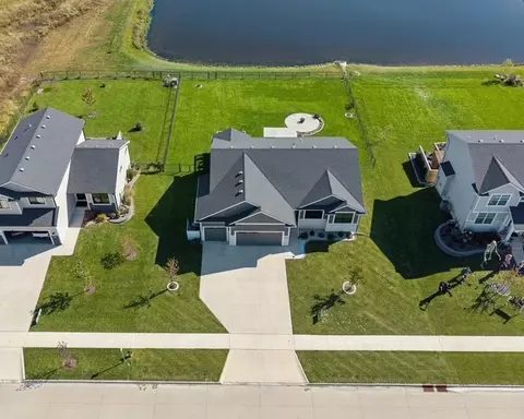 2813 NW Boulder Point Pl, Ankeny, IA 50023