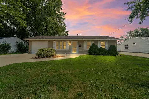 133 7th Avenue Ct NE, Altoona, IA 50009