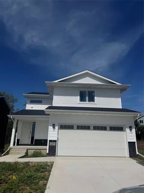 607 W Wright Rd, Norwalk, IA 50211