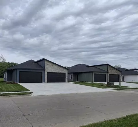 726 Ringold St, Boone, IA 50036
