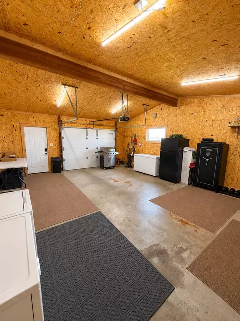 Other - 16665 524th St, Centerville, IA 52544 photo 4 of 5