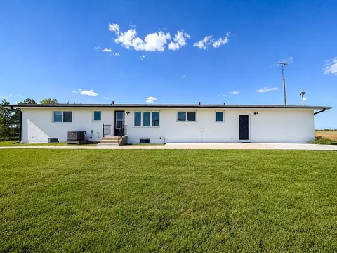 Other - 16665 524th St, Centerville, IA 52544 photo 1 of 5