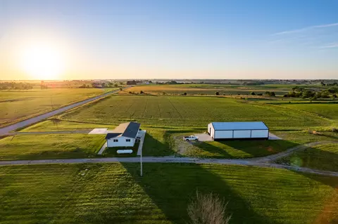 View/Area - 16665 524th St, Centerville, IA 52544 photo 3 of 10