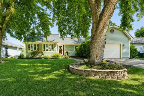 2510 NW 5th St, Ankeny, IA 50023