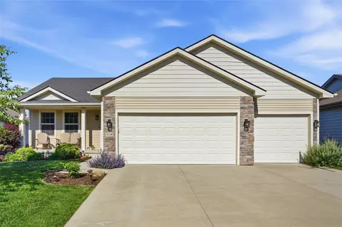 4118 146th St, Urbandale, IA 50323