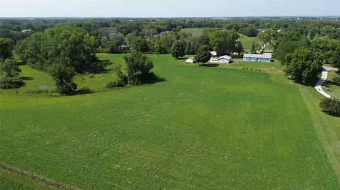 9533 SE 56th Ave, Runnells, IA 50237