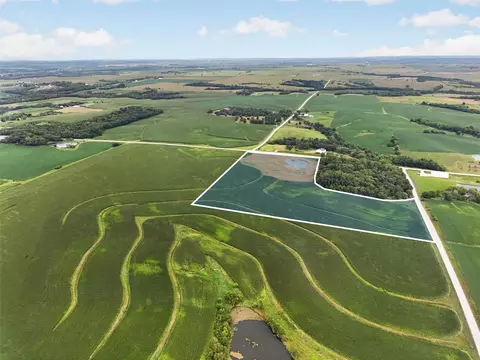 Section: 33 Township: 78 Range: 21 78 Ne Ne, Prairie City, IA 50228