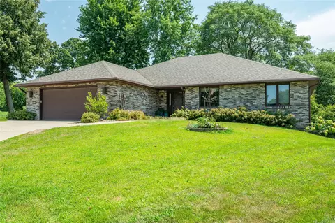 3219 SW 39th St, Des Moines, IA 50321