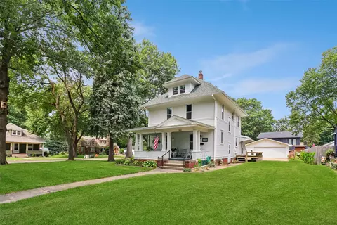210 W Jackson Ave, Indianola, IA 50125