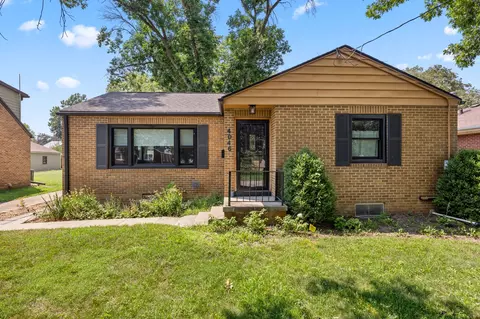 4046 39th Pl, Des Moines, IA 50310