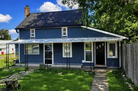 211 2nd St, Collins, IA 50055