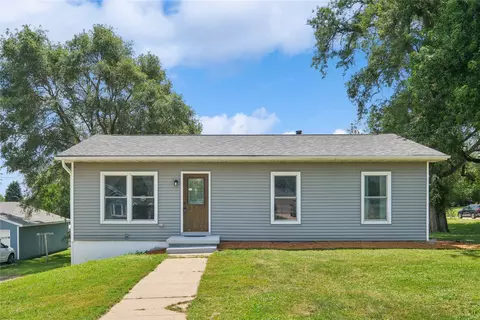 500 Harrison Ave, Grinnell, IA 50112