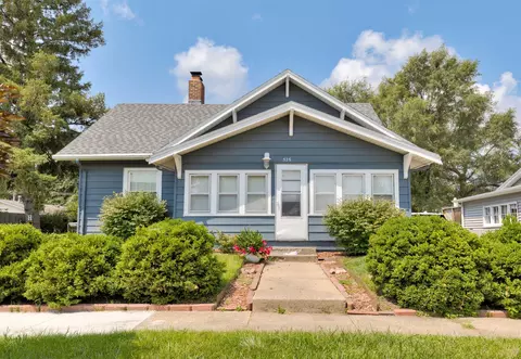 526 SW Walnut St, Ankeny, IA 50023