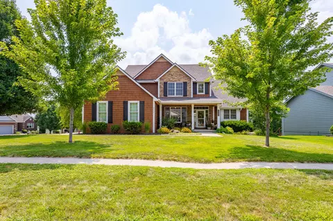 4221 159th St, Urbandale, IA 50323