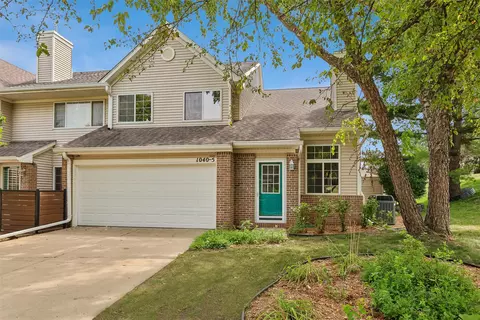 1040 68th St #5, West Des Moines, IA 50265