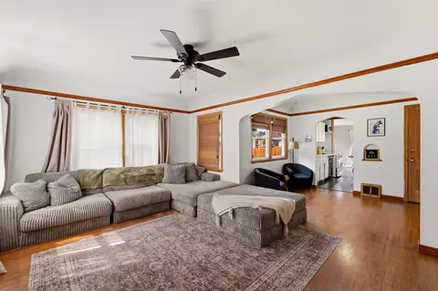 3310 E 12th St, Des Moines, IA 50316
