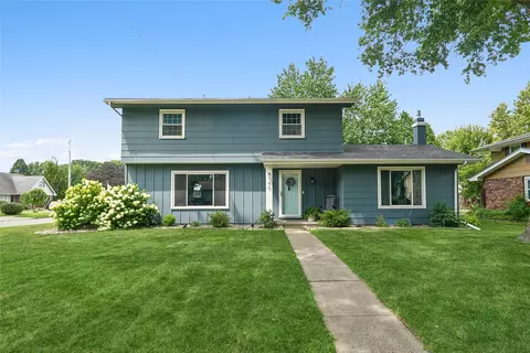 4100 83rd St, Urbandale, IA 50322