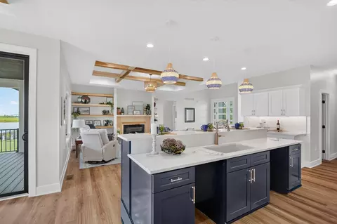 Kitchen - 1005 Spruce St, Waukee, IA 50263 photo 3 of 3