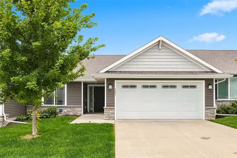 2251 E Redmond Ave, Des Moines, IA 50320