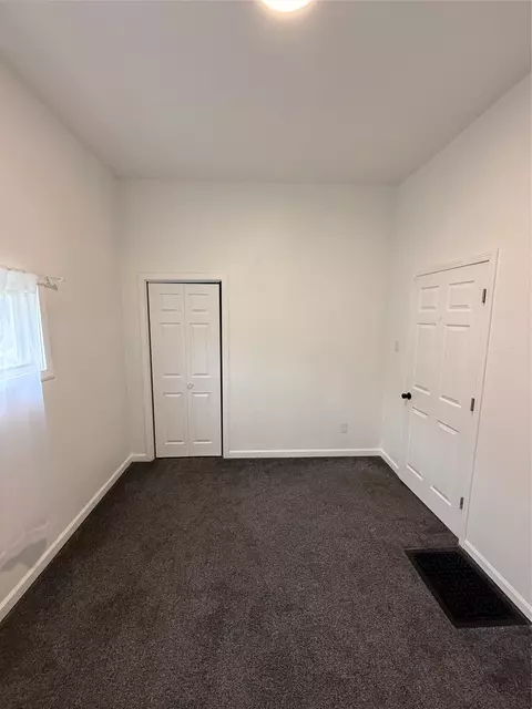 Bedroom - 2117 5th St, Perry, IA 50220 photo 6 of 7