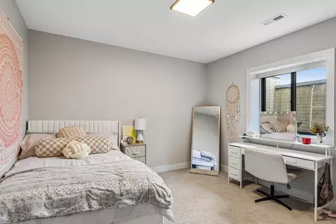 Bedroom - 17564 Aurora Dr, Clive, IA 50325 photo 5 of 5