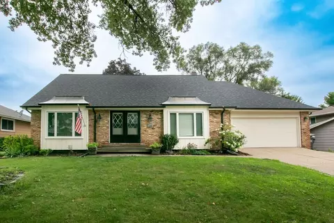 4609 Merced St, Des Moines, IA 50310