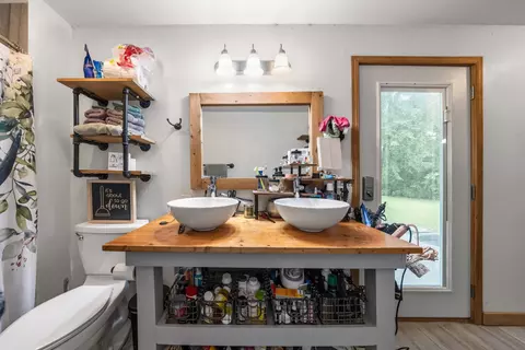 Bath - 408 Emerson St, Peru, IA 50222 photo 1 of 3