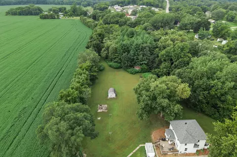 View/Area - 408 Emerson St, Peru, IA 50222 photo 2 of 4